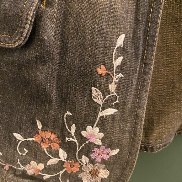 Apostrophe Black Floral Embroidered Blazer. - Picture 3 of 6